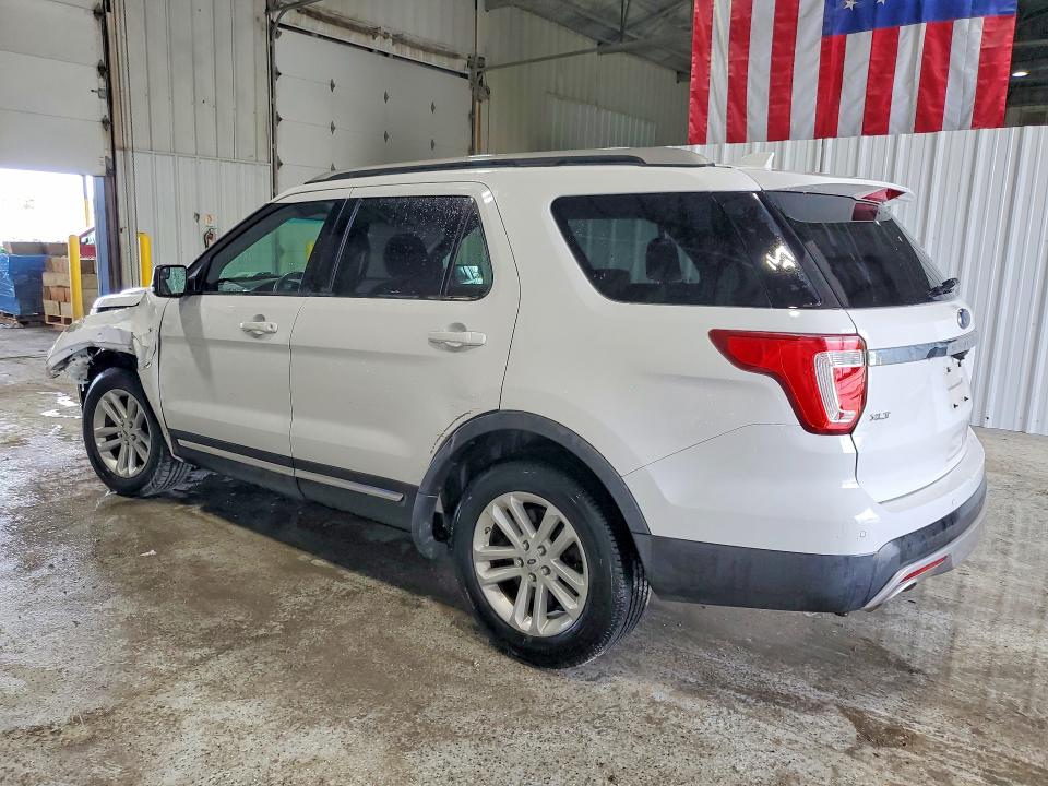 Photo 2 from auction – 2017 FORD EXPLORER with VIN 1FM5K7D89HGA98825