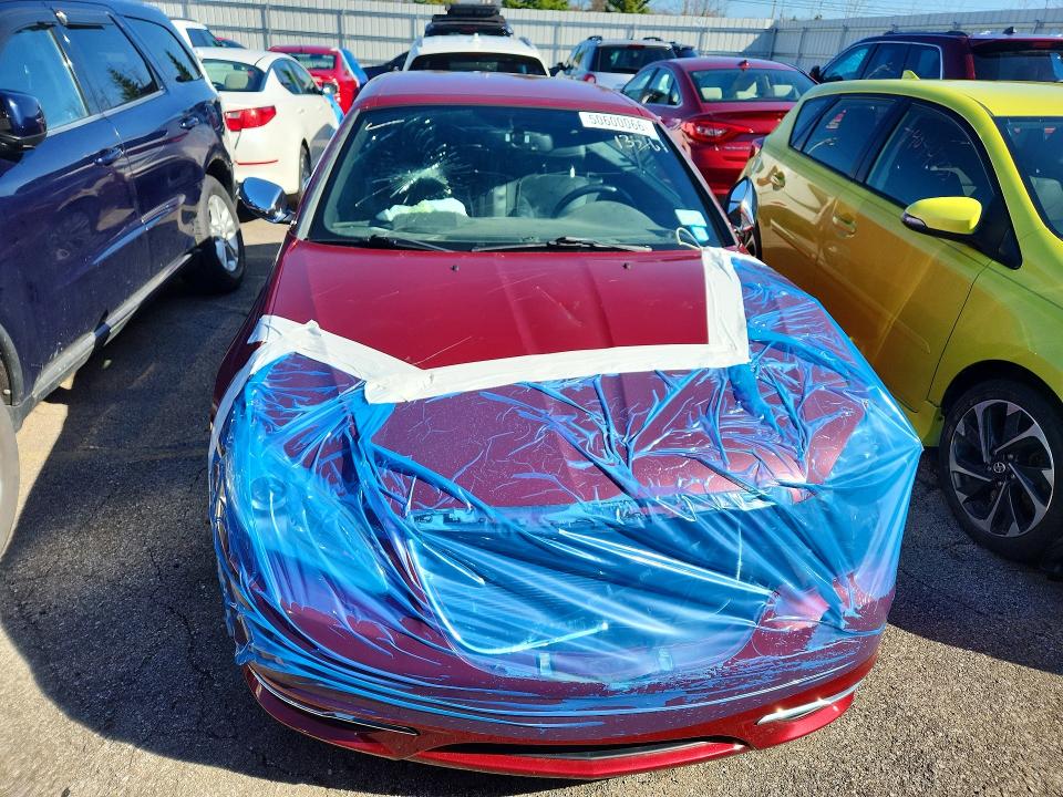 Photo 5 from auction – 2014 CHRYSLER 200 with VIN 1C3BCBFG8EN135161
