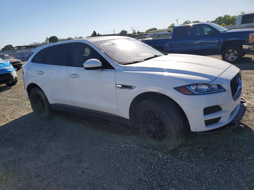 Photo 2 from auction – 2017 JAGUAR F-PACE with VIN SADCS2BV8HA490208
