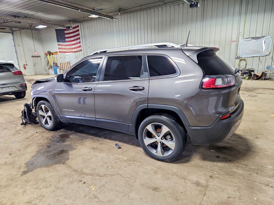 Photo 2 from auction – 2019 JEEP CHEROKEE with VIN 1C4PJLDB6KD433830