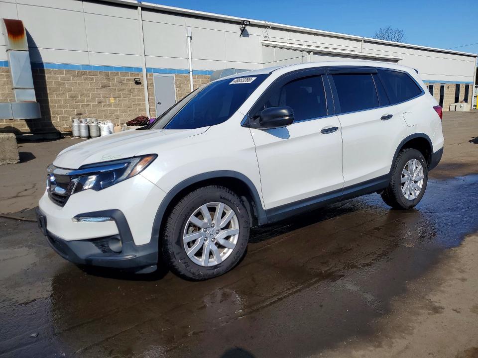 HONDA PILOT 2021 with VIN 5FNYF6H16MB009844 - Photo from auction