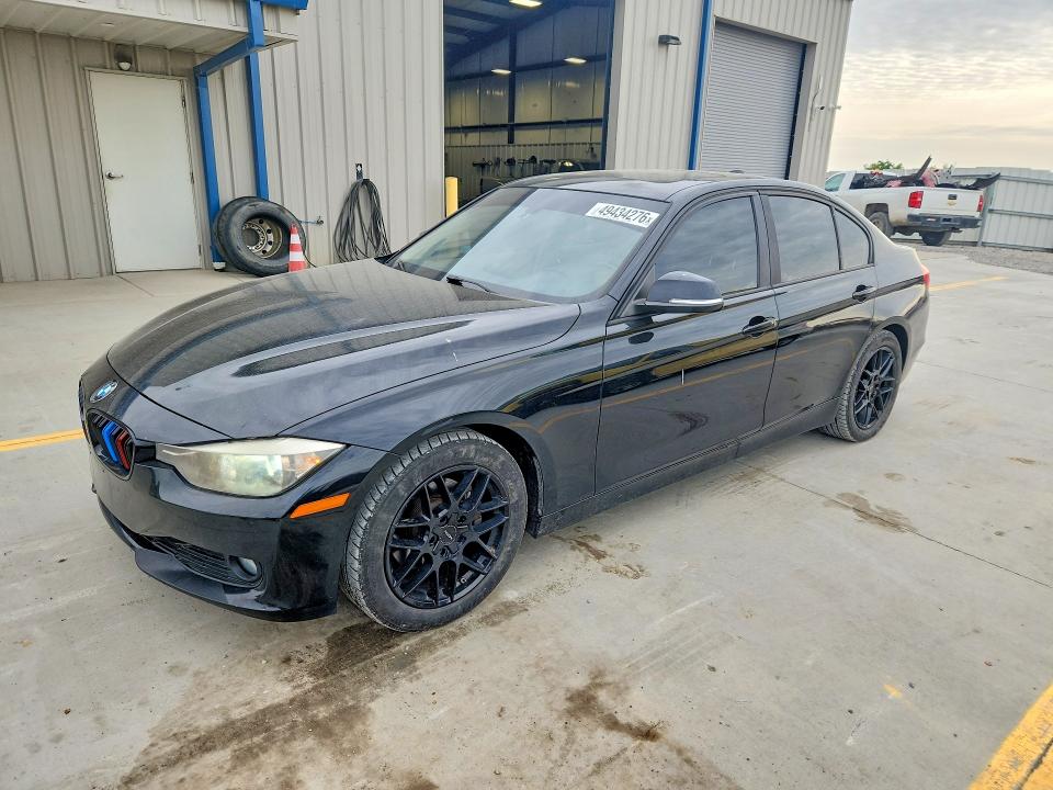 BMW 320 2014 with VIN WBA3C3C54EF983439 - Photo from auction