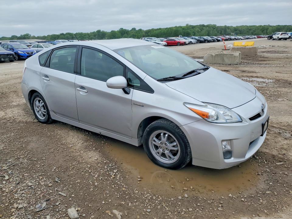 Photo 4 from auction – 2010 TOYOTA PRIUS with VIN JTDKN3DU3A0108705