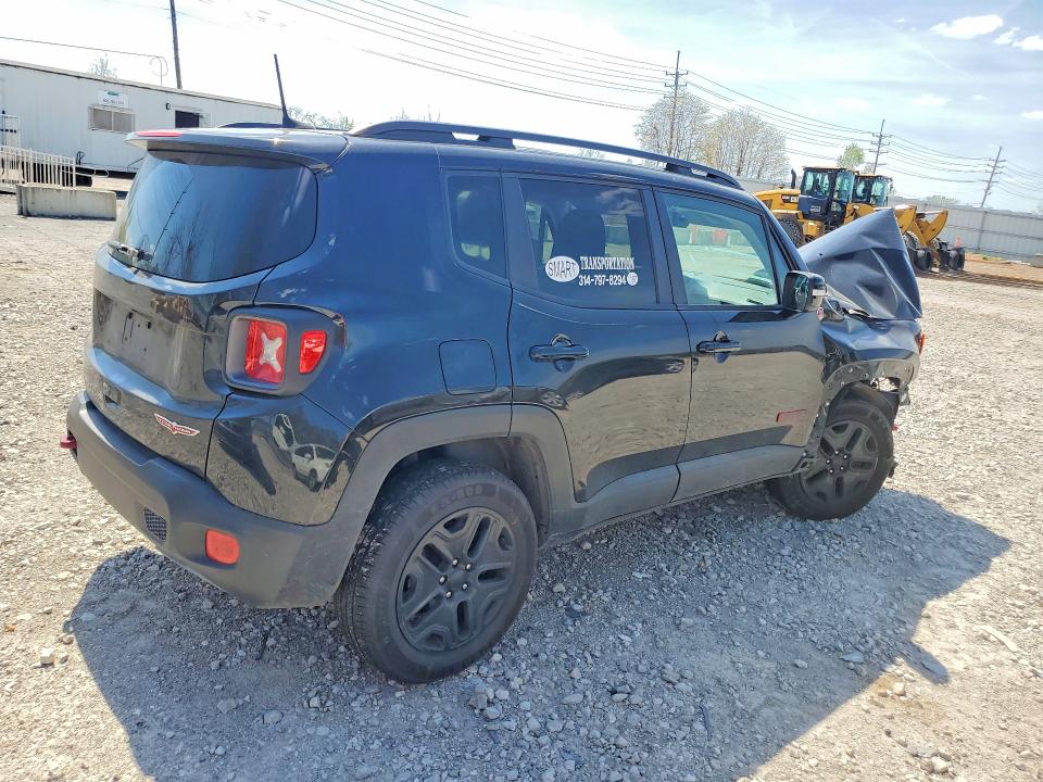 Photo 3 from auction – 2018 JEEP RENEGADE with VIN ZACCJBCB3JPH97648