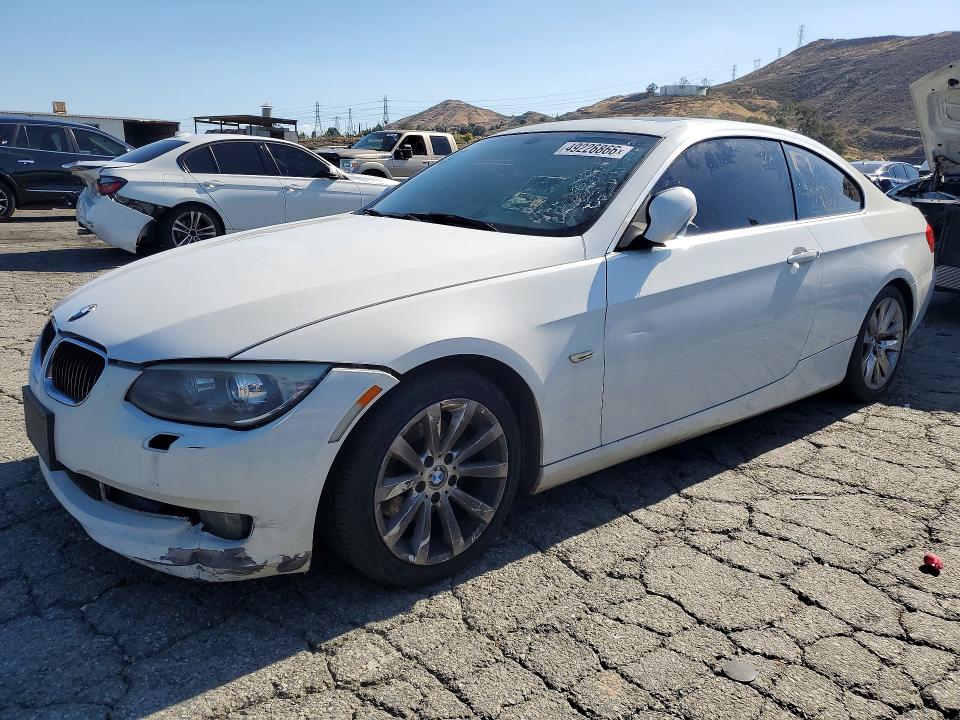 BMW 328 2013 with VIN WBAKE5C51DJ107537 - Photo from auction
