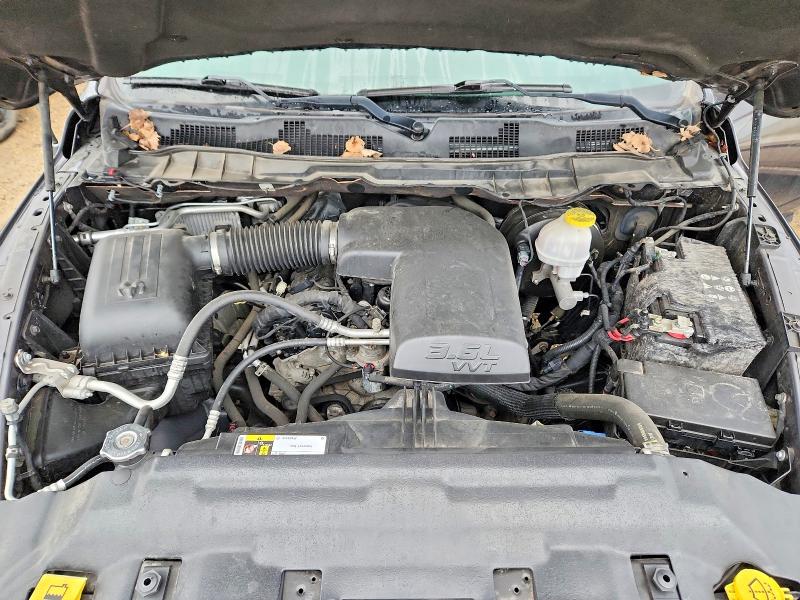 Photo 11 from auction – 2018 RAM 1500 with VIN 1C6RR7LG7JS257328