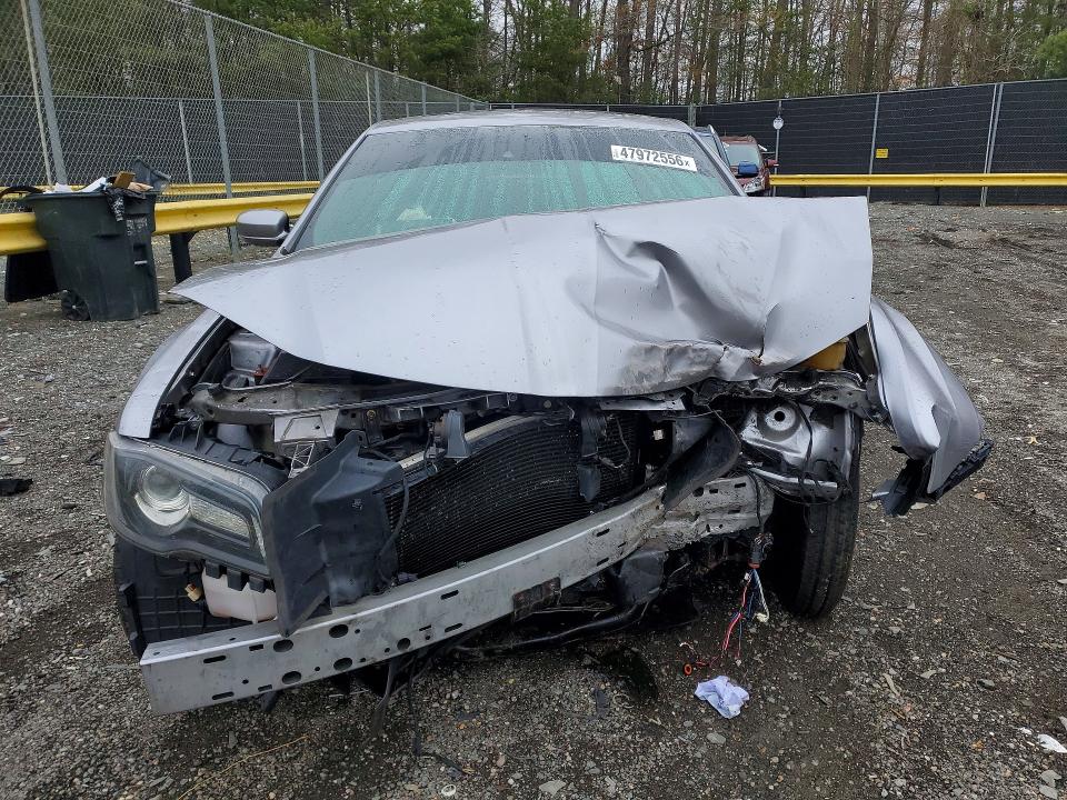 Photo 5 from auction – 2016 CHRYSLER 300 with VIN 2C3CCABG9GH216573