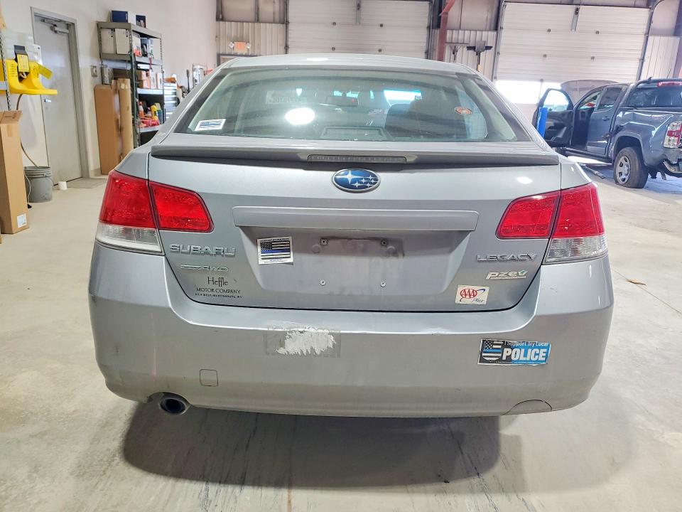 Photo 6 from auction – 2011 SUBARU LEGACY with VIN 4S3BMBG60B3222977