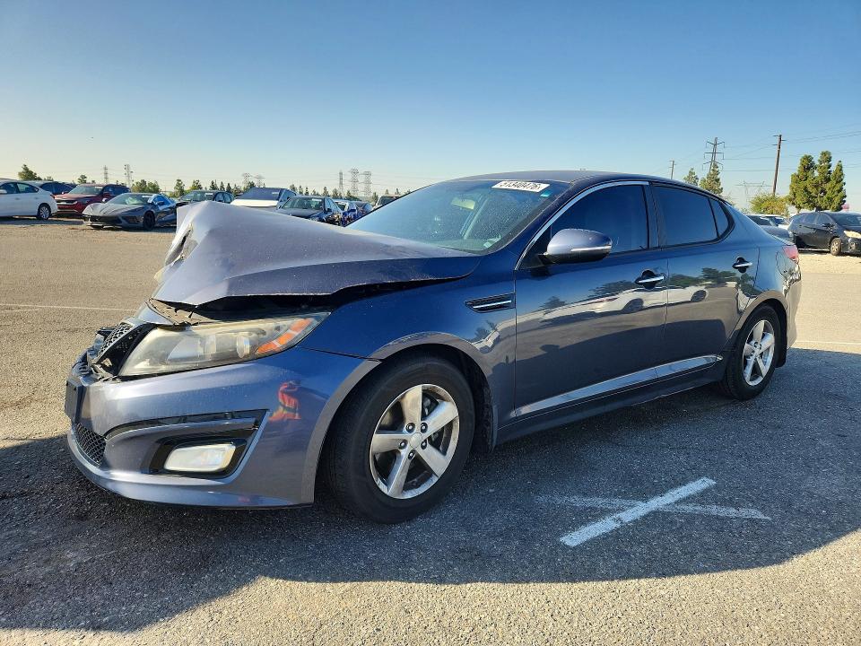 KIA OPTIMA 2015 مع رقم تعريف المركبة 5XXGM4A75FG482221 - صورة من المزاد
