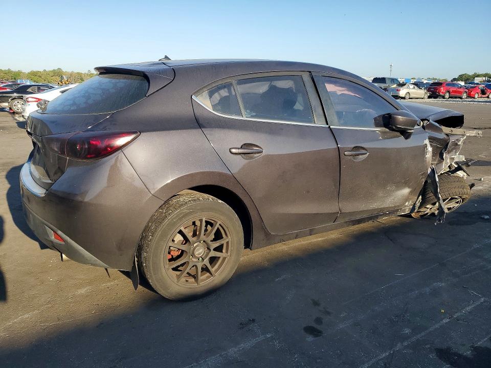 Photo 3 from auction – 2015 MAZDA 3 with VIN 3MZBM1L7XFM124310