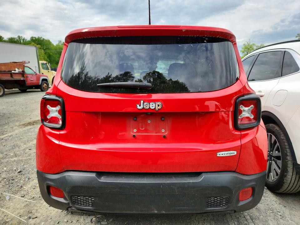 Photo 6 from auction – 2017 JEEP RENEGADE with VIN ZACCJABB0HPG62004