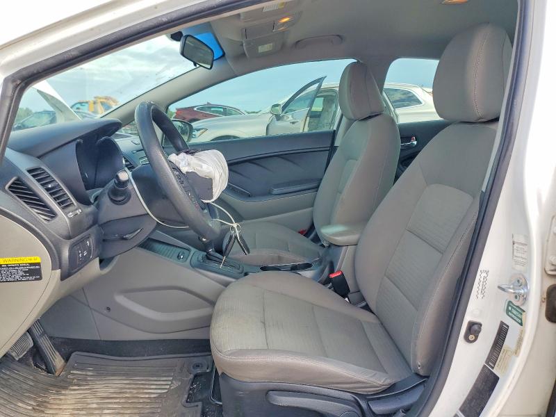 Photo 7 from auction – 2014 KIA FORTE with VIN KNAFX4A65E5059861