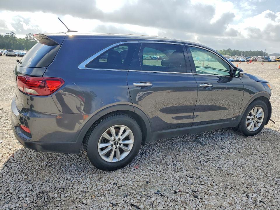 Photo 3 from auction – 2019 KIA SORENTO with VIN 5XYPGDA53KG443817