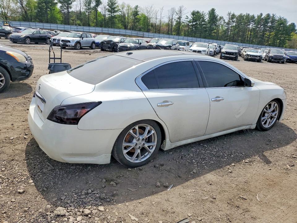 Photo 3 from auction – 2014 NISSAN MAXIMA with VIN 1N4AA5AP3EC491721