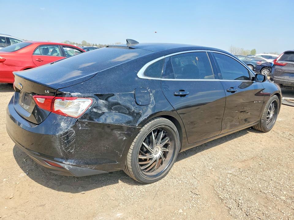 Photo 3 from auction – 2016 CHEVROLET MALIBU with VIN 1G1ZB5ST9GF266915