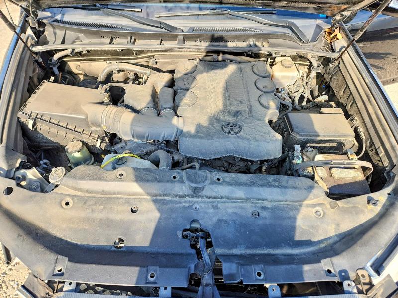 Photo 12 from auction – 2012 TOYOTA 4RUNNER with VIN JTEBU5JR6C5099417