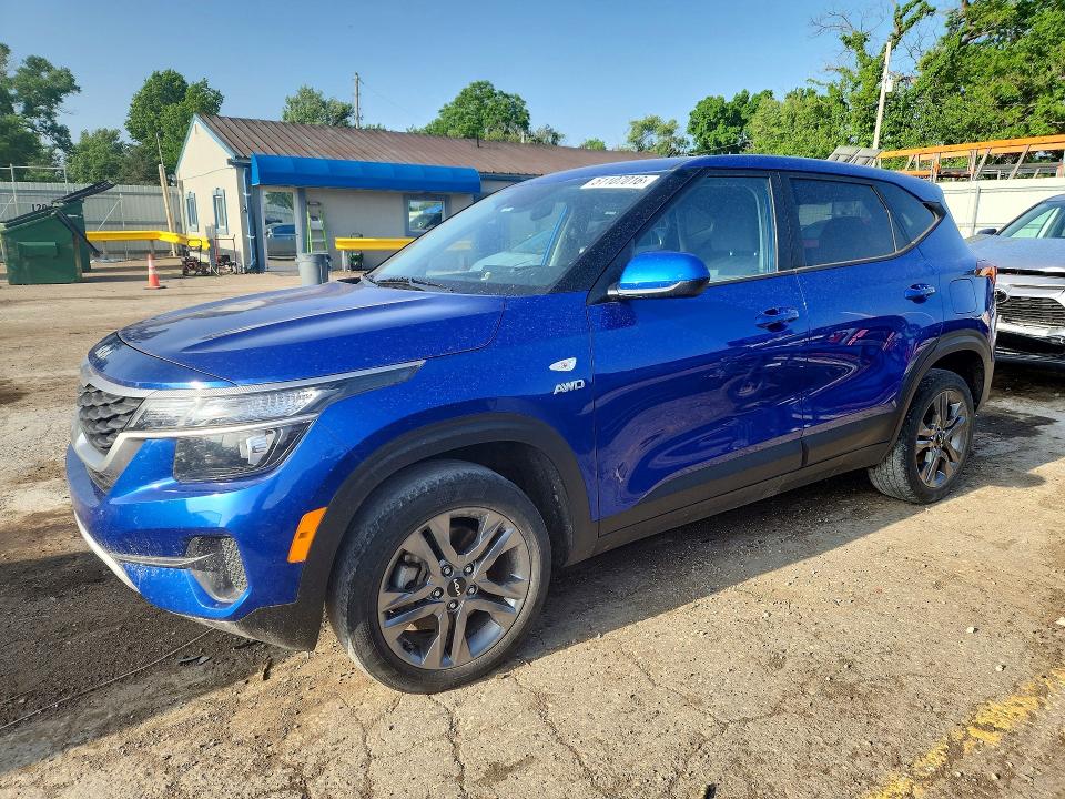 KIA SELTOS 2022 with VIN KNDEPCAA8N7303200 - Photo from auction