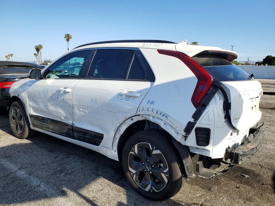 Photo 2 from auction – 2025 KIA NIRO with VIN KNDCR3L14S5140941