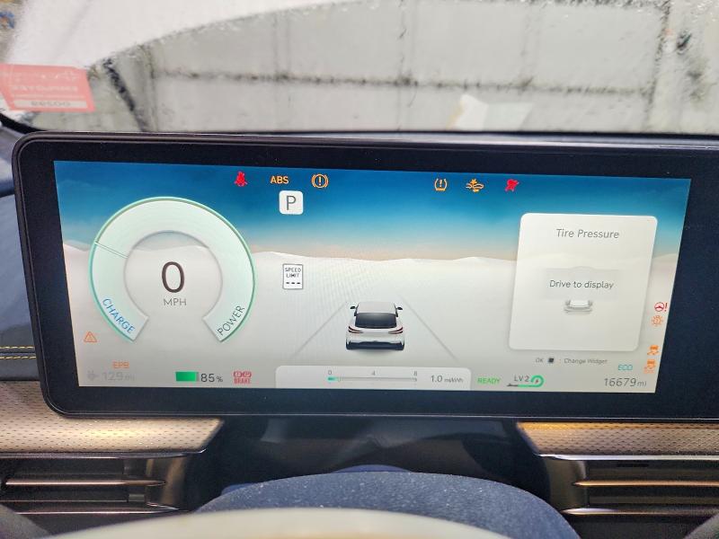 Zdjęcie 9 z aukcji – 2023 GENESIS GV60 z VIN KMUKEDTB0PU015077