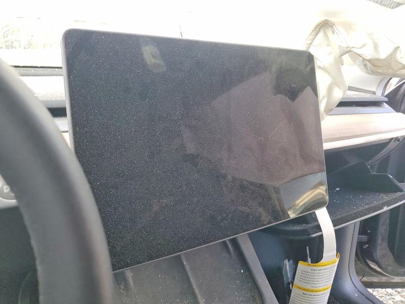 Photo 9 from auction – 2025 TESLA MODEL Y with VIN 7SAYGDED1SA365440