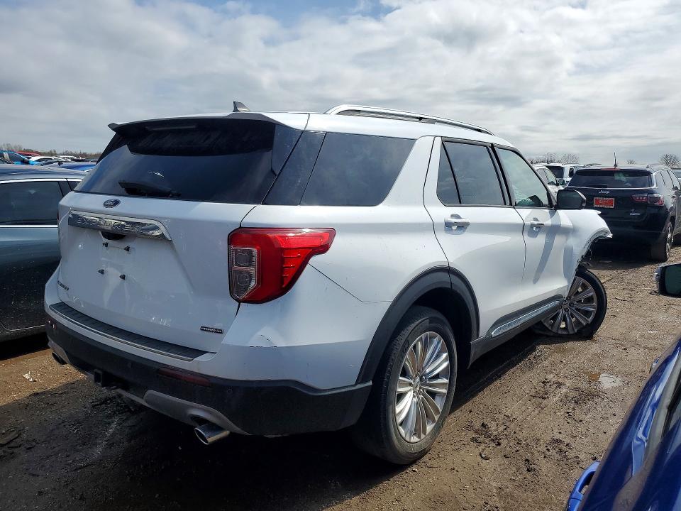Photo 3 from auction – 2022 FORD EXPLORER with VIN 1FM5K8FW5NNA09423
