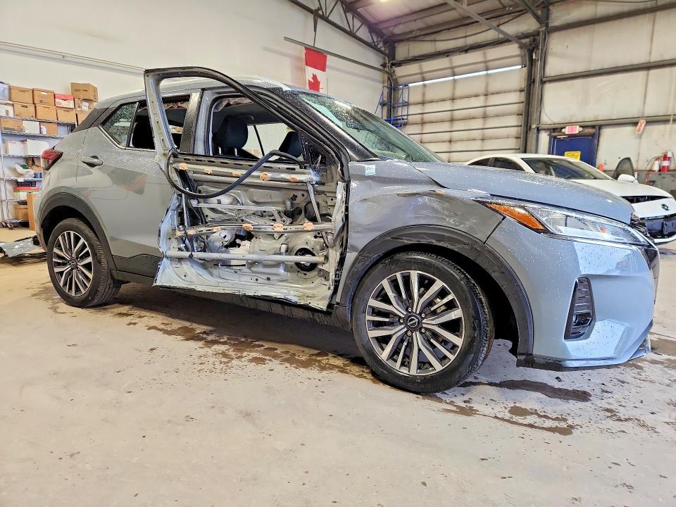 Photo 4 from auction – 2024 NISSAN KICKS with VIN 3N1CP5CV7RL539117