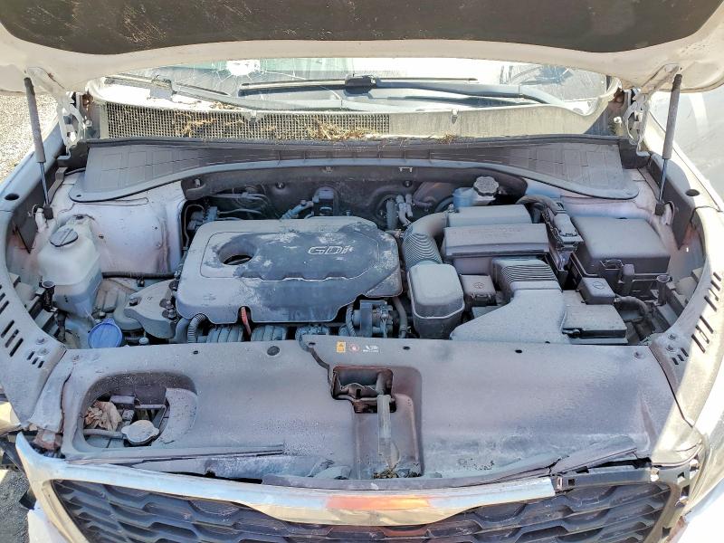 Photo 12 from auction – 2019 KIA SORENTO with VIN 5XYPG4A34KG554424