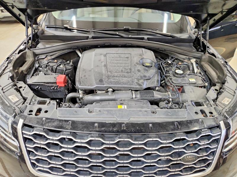 Photo 12 from auction – 2018 LAND ROVER RANGE ROVER VELAR with VIN SALYB2RX8JA731692