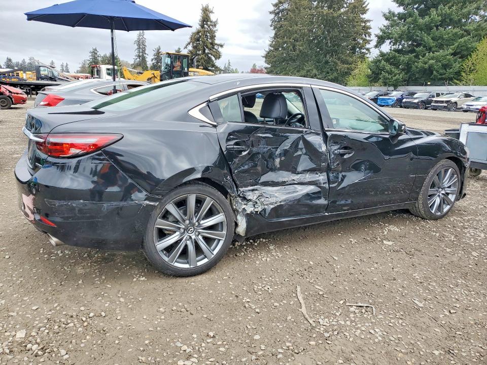 Photo 3 from auction – 2019 MAZDA 6 with VIN JM1GL1VM0K1500406