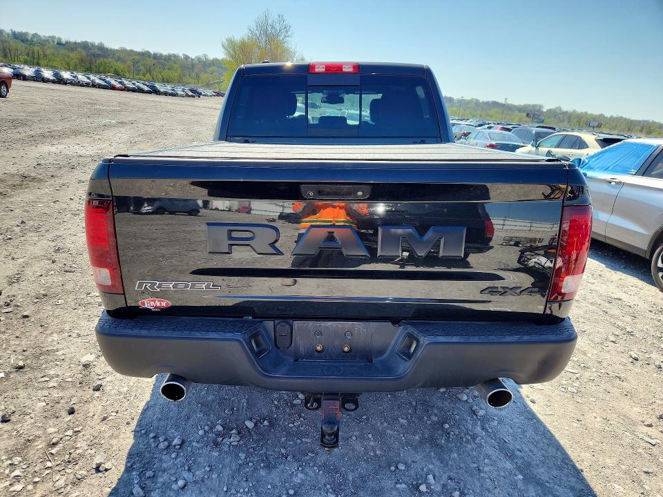 Photo 6 from auction – 2016 RAM 1500 with VIN 1C6RR7YT3GS151148