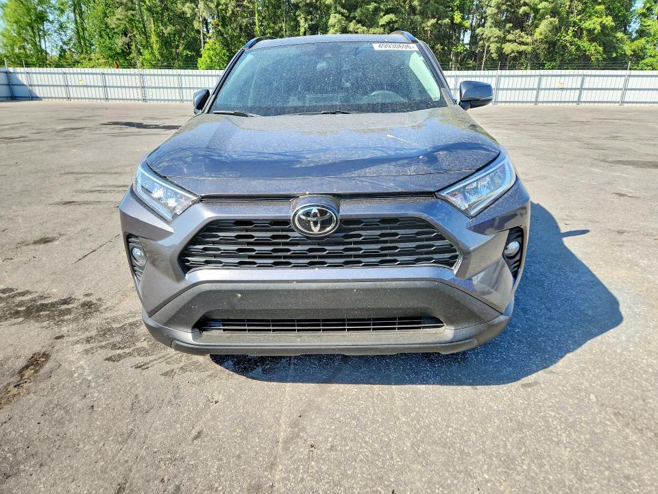 Photo 5 from auction – 2021 TOYOTA RAV4 with VIN 2T3C1RFV4MC161472