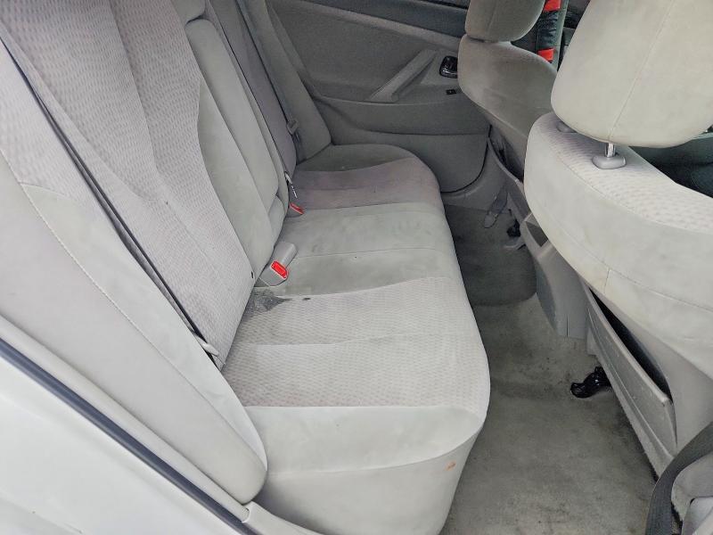 Zdjęcie 10 z aukcji – 2011 TOYOTA CAMRY z VIN 4T1BF3EK6BU643592