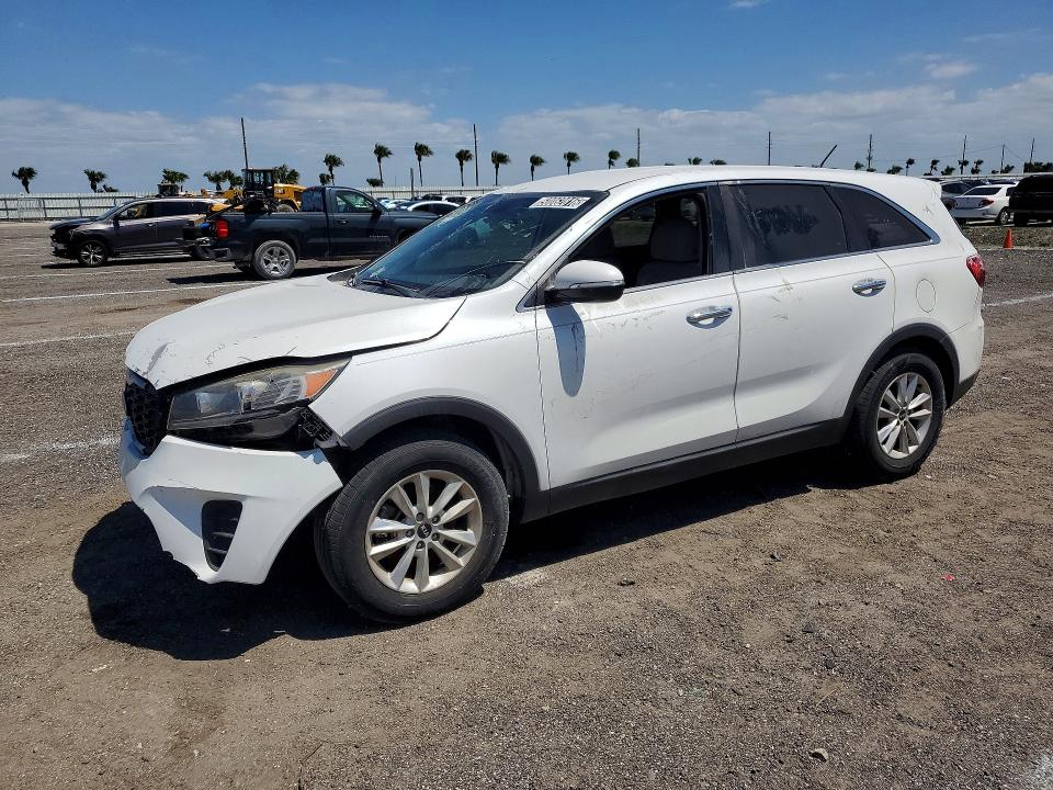 KIA SORENTO 2019 with VIN 5XYPG4A34KG554424 - Photo from auction