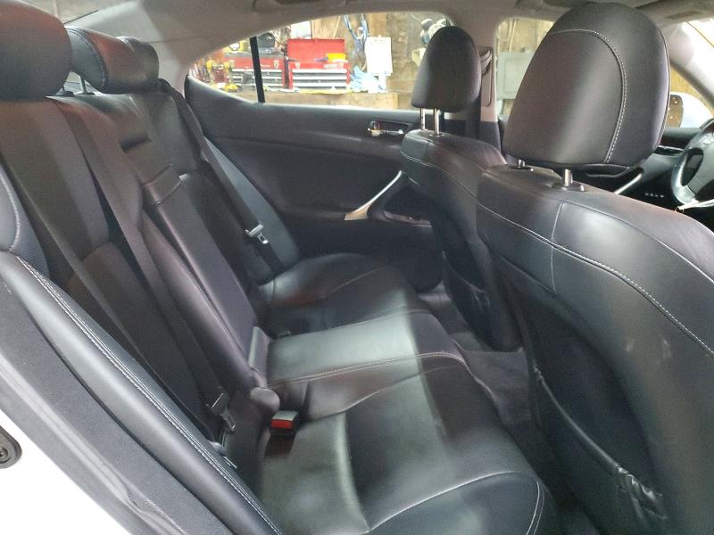 Photo 10 from auction – 2010 LEXUS IS with VIN JTHCF5C28A2032950
