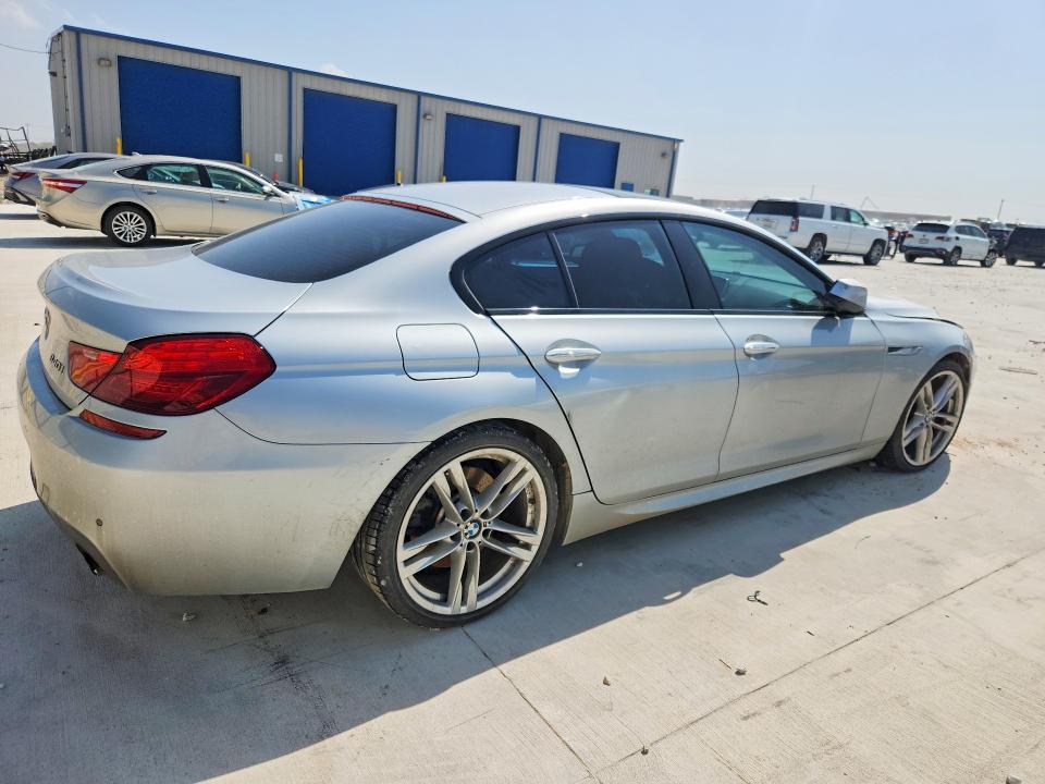 صورة رقم 3 من المزاد - 2015 BMW 640 مع VIN WBA6A0C54FD318989