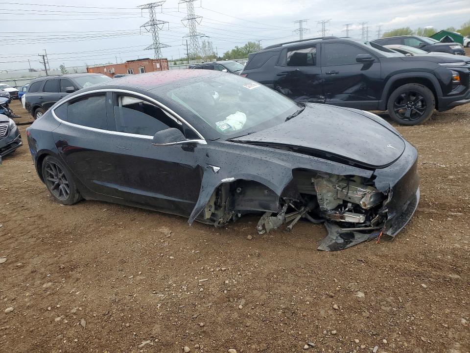 Photo 4 from auction – 2018 TESLA MODEL 3 with VIN 5YJ3E1EA4JF020860