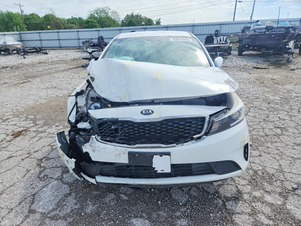 Photo 5 from auction – 2017 KIA FORTE with VIN 3KPFK4A73HE082073