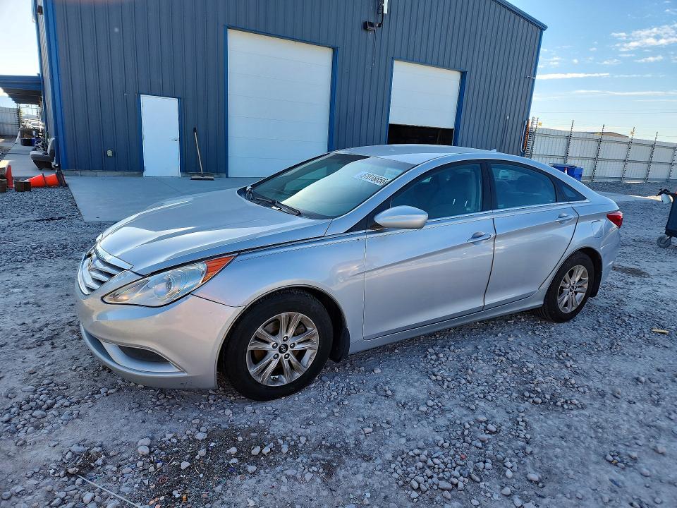 HYUNDAI SONATA 2011 with VIN 5NPEB4AC7BH126409 - Photo from auction