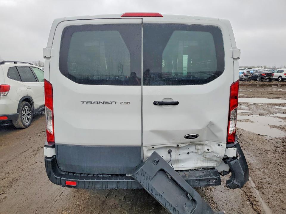 Photo 6 from auction – 2024 FORD TRANSIT with VIN 1FTBR1Y84RKA70407