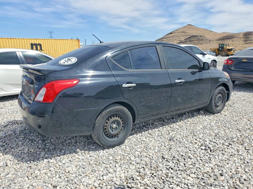 Photo 3 from auction – 2013 NISSAN VERSA with VIN 3N1CN7AP7DL876238