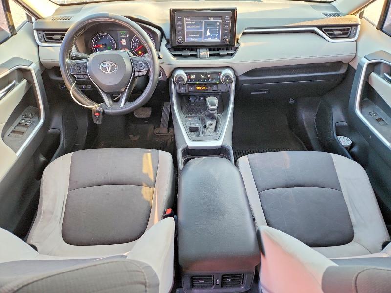Photo 8 from auction – 2019 TOYOTA RAV4 with VIN JTMP1RFVXKD522231
