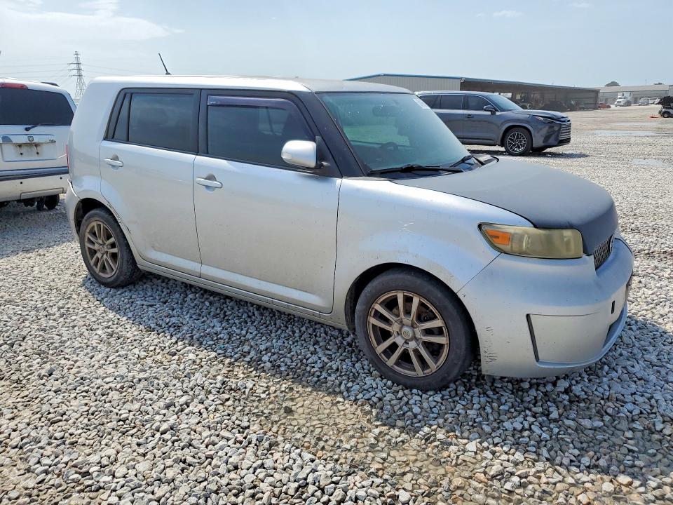 Photo 4 from auction – 2008 SCION XB with VIN JTLKE50E781004169
