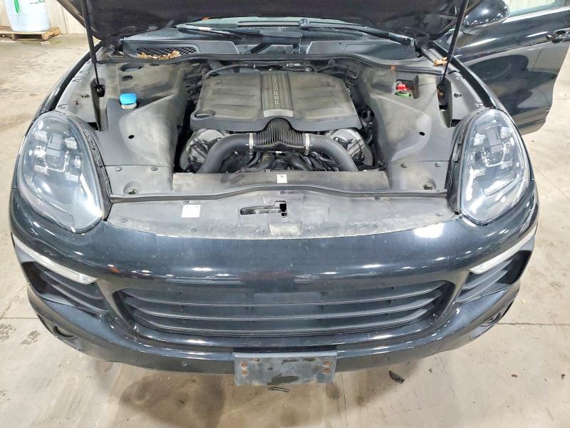 Photo 11 from auction – 2017 PORSCHE CAYENNE with VIN WP1AB2A25HLA53361