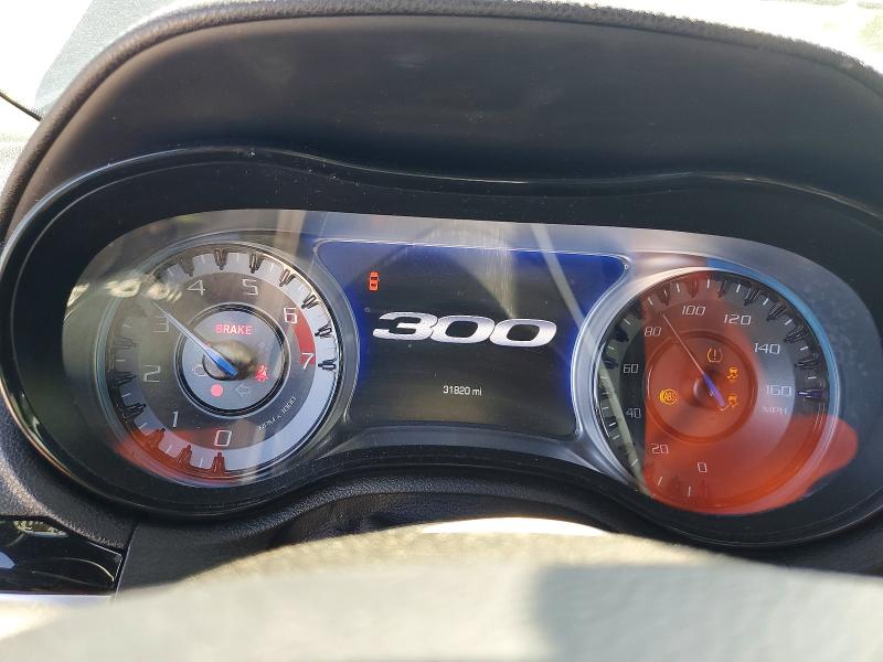 Photo 9 from auction – 2022 CHRYSLER 300 with VIN 2C3CCABTXNH205379