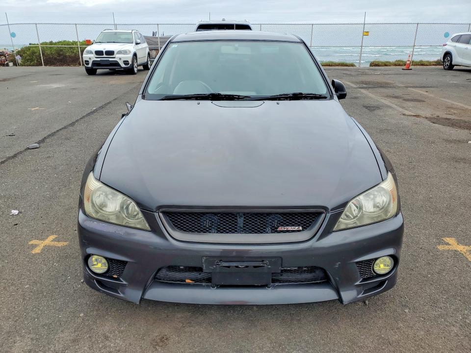 Photo 5 from auction – 2000 TOYOTA ALTEZZA with VIN GXE100051692