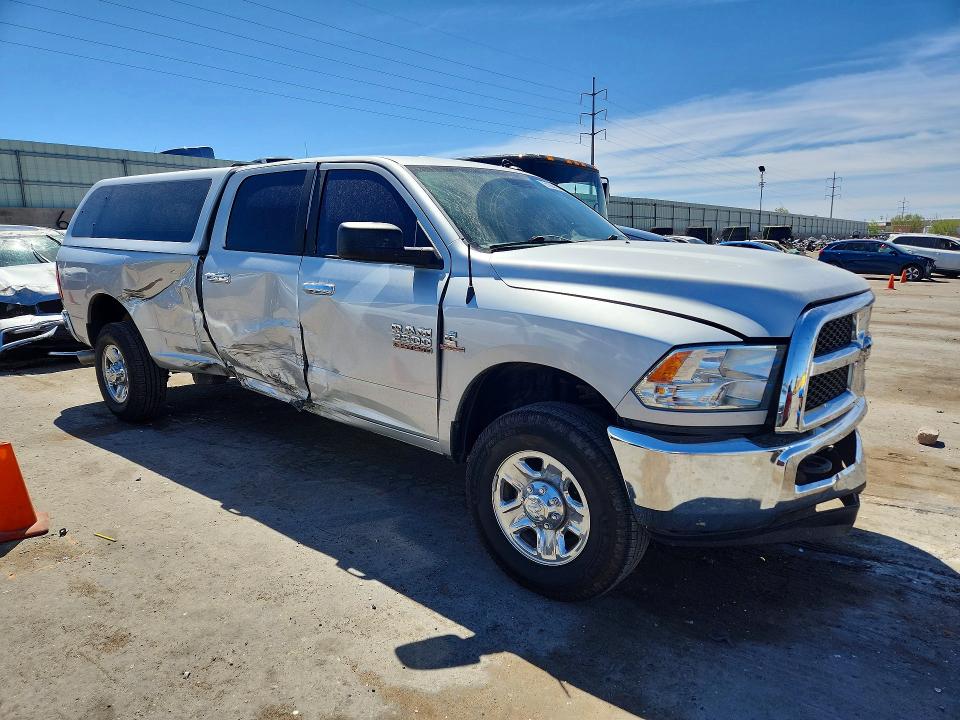 Photo 4 from auction – 2016 RAM 2500 with VIN 3C6UR5JL3GG151778