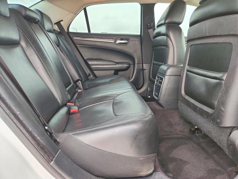Photo 10 from auction – 2016 CHRYSLER 300 with VIN 2C3CCAAG5GH311049