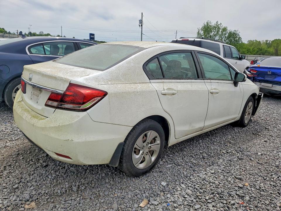 Photo 3 from auction – 2015 HONDA CIVIC with VIN 19XFB2F55FE096517