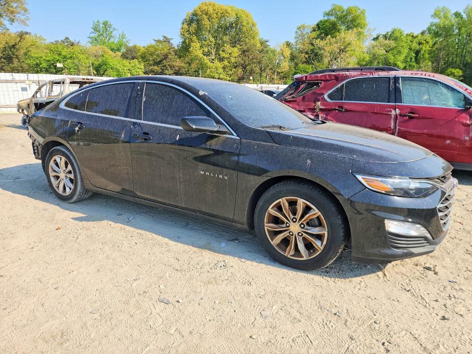 Photo 4 from auction – 2020 CHEVROLET MALIBU with VIN 1G1ZD5ST2LF101227