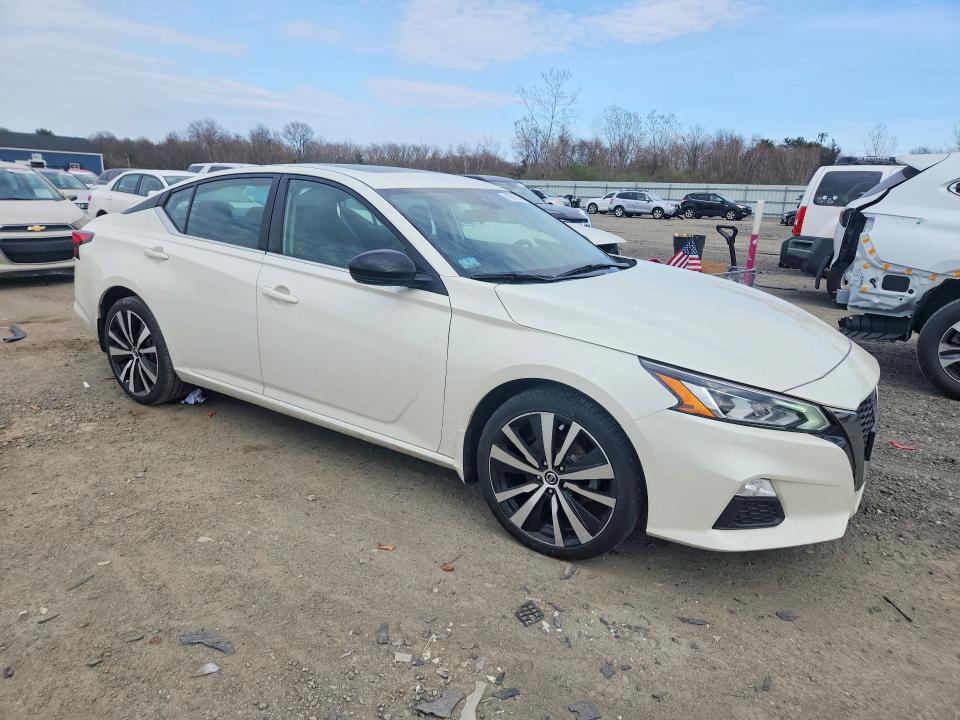 Photo 4 from auction – 2020 NISSAN ALTIMA with VIN 1N4BL4CW9LC142458